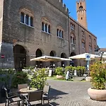 Al Portico Apartment